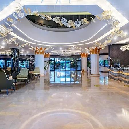 Aria Resort & Spa-2